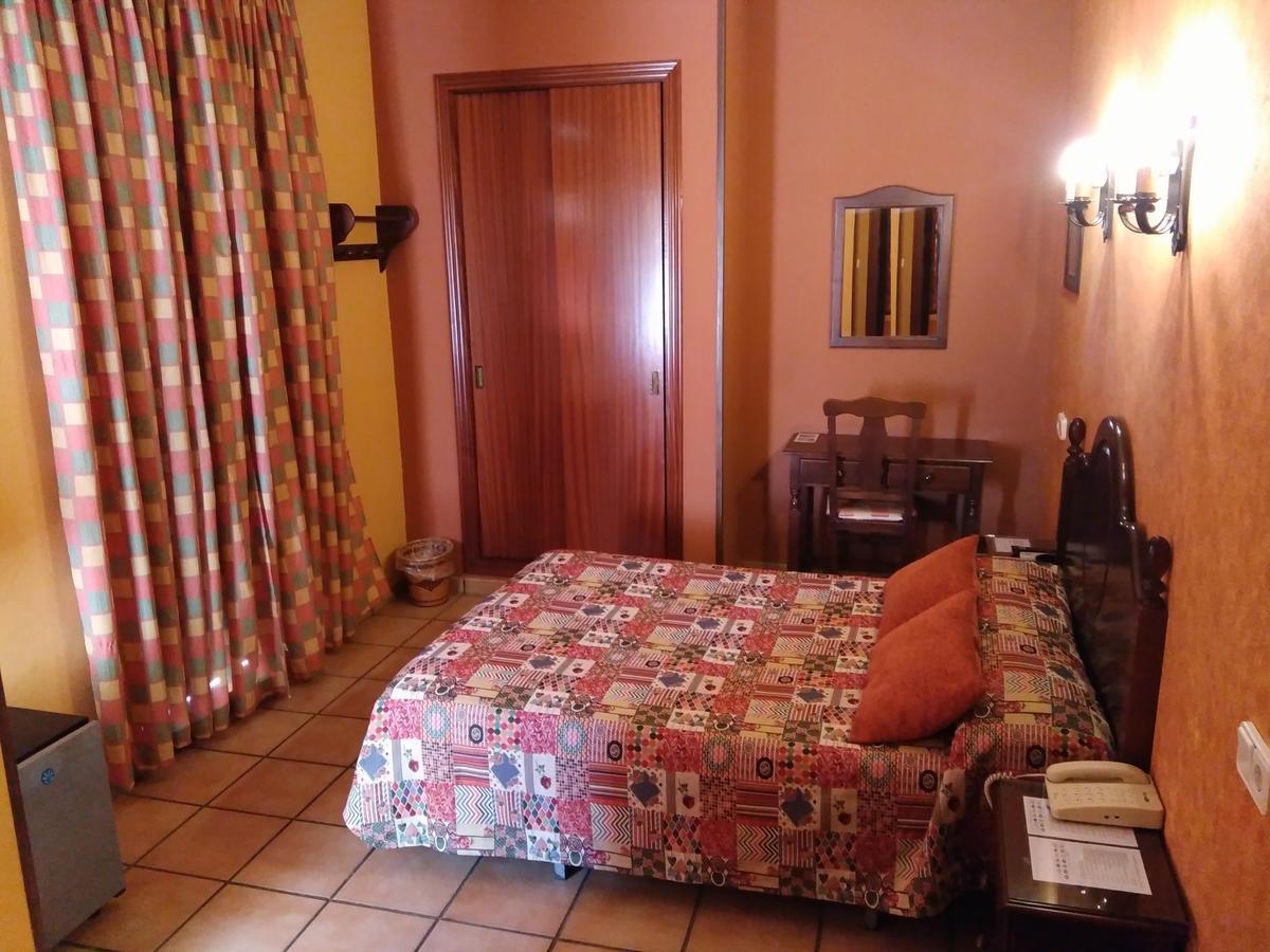 Hotel Riavela Аямонте Екстериор снимка